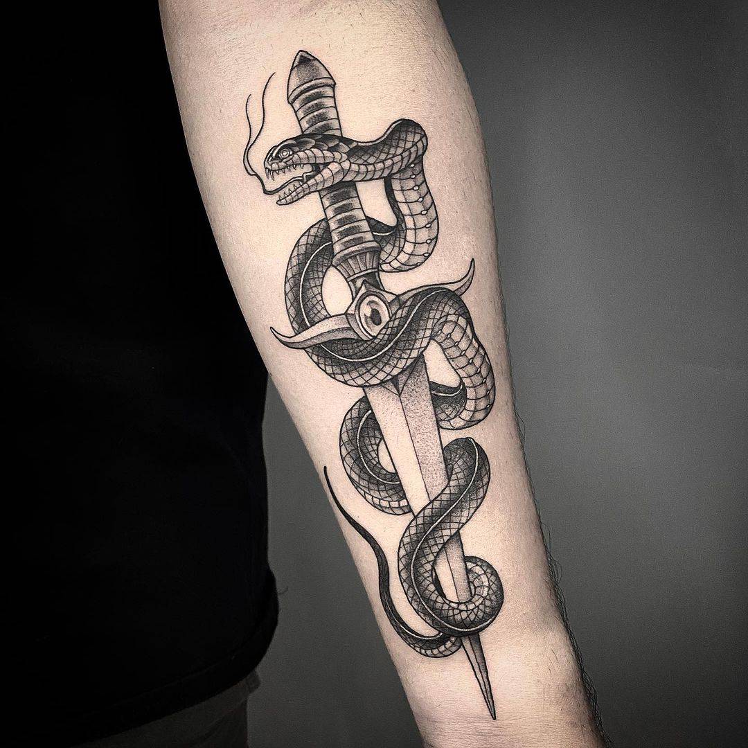 Cobra Snake Tattoo Style in Black and White Stock Vector  Illustration of  python emblem 166492330