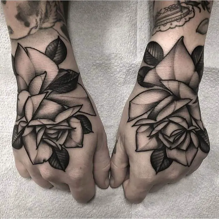Rose Tattoo Ideas 36