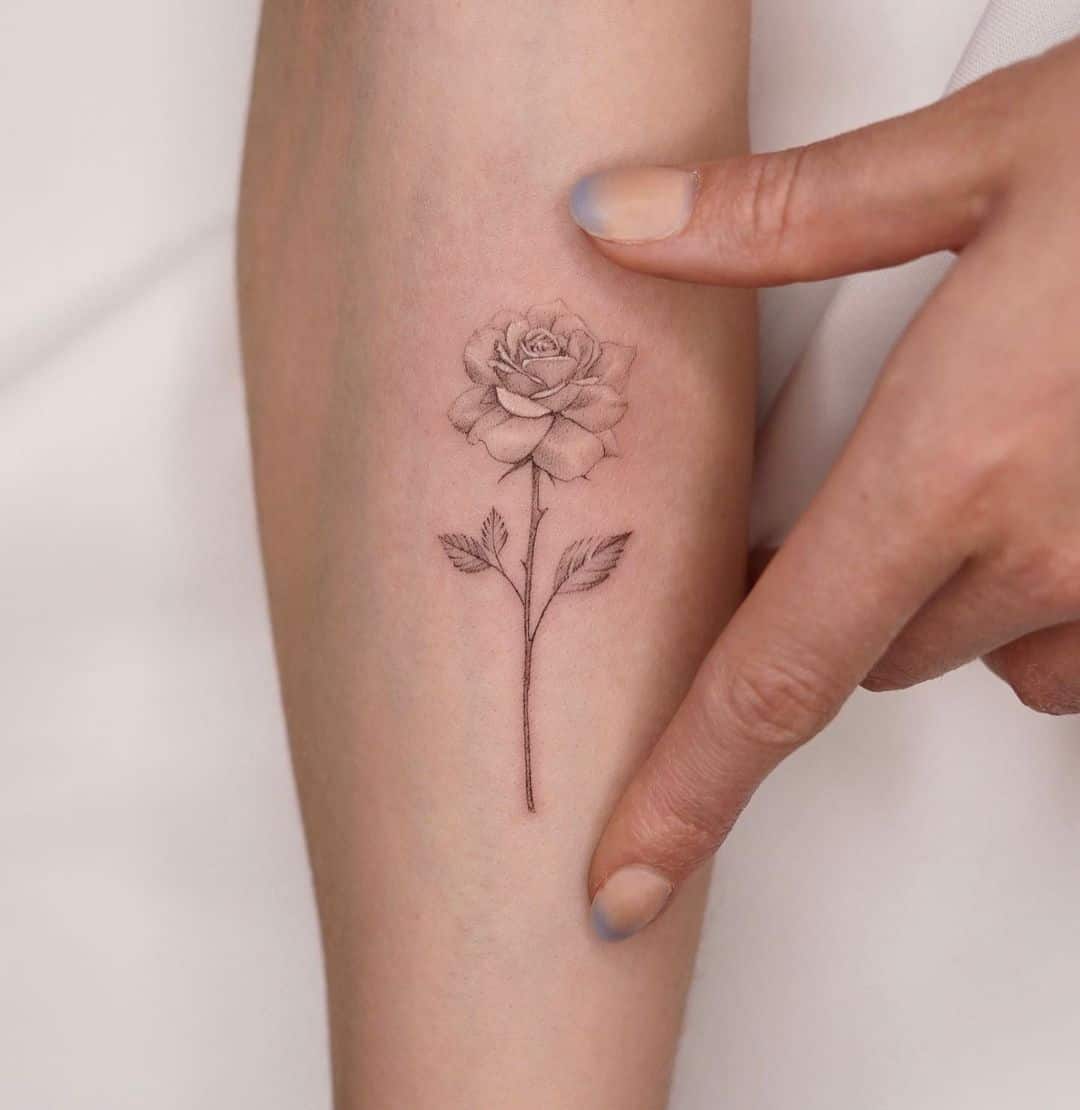 Rose Tattoo Ideas 16