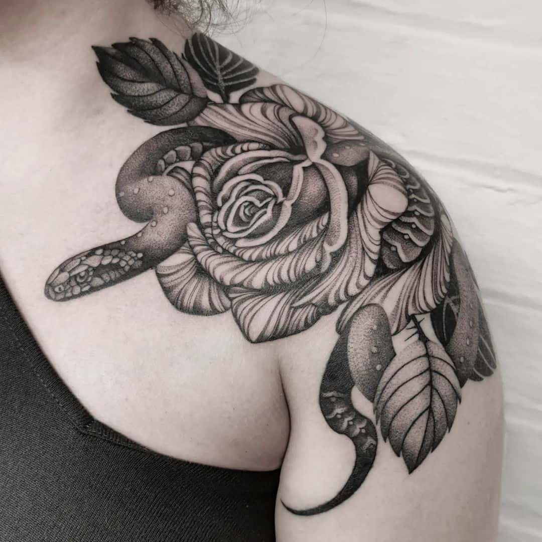 Rose Tattoo Ideas 28