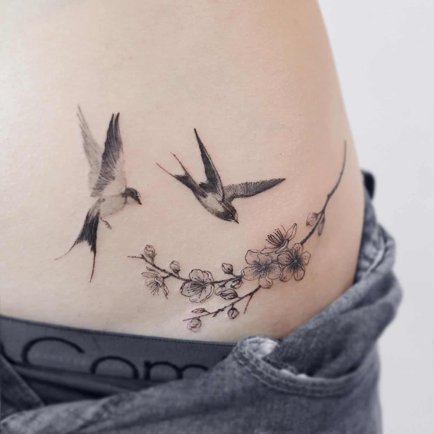 Flower Tattoo Ideas 15