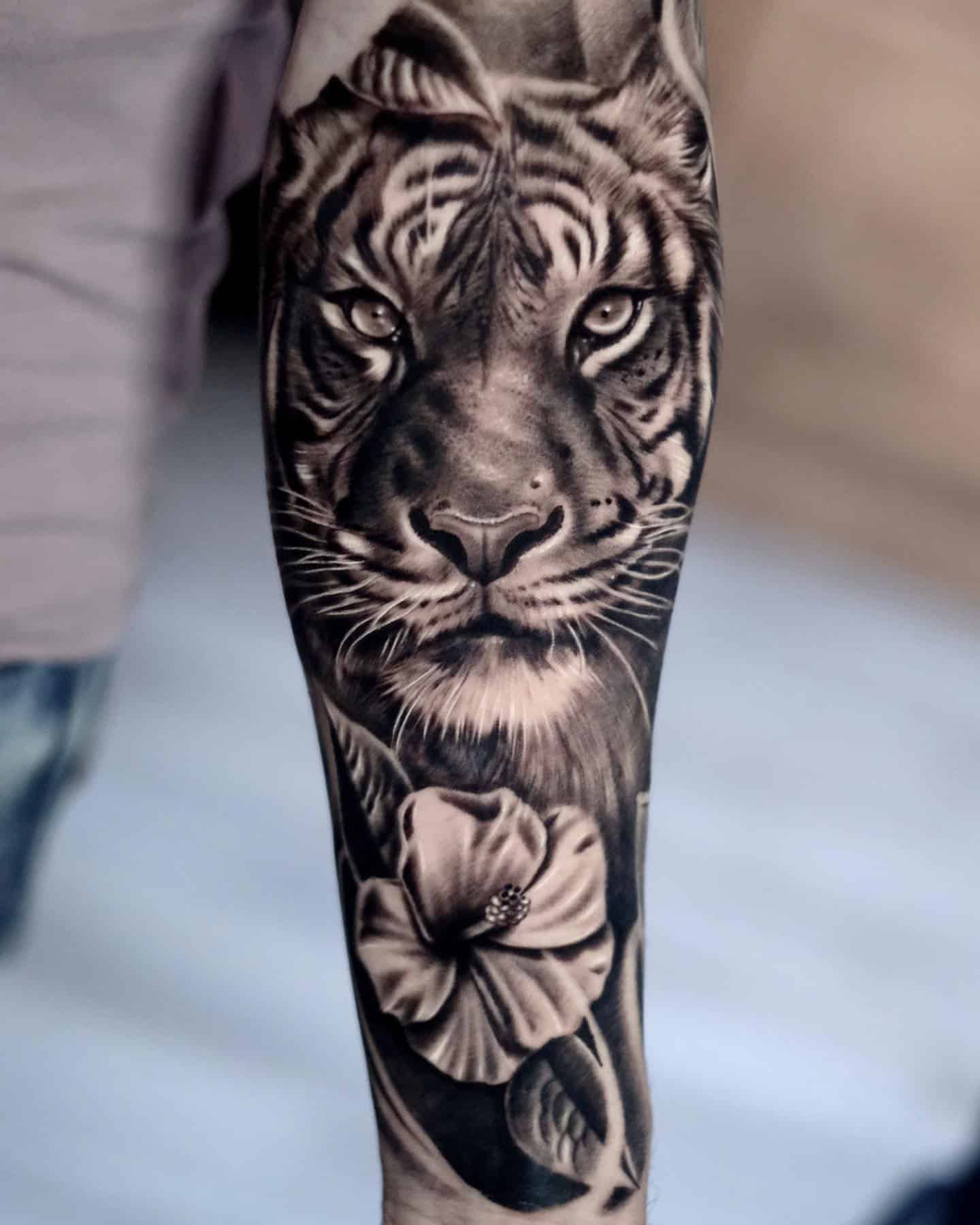 Tiger Tattoo Ideas 13