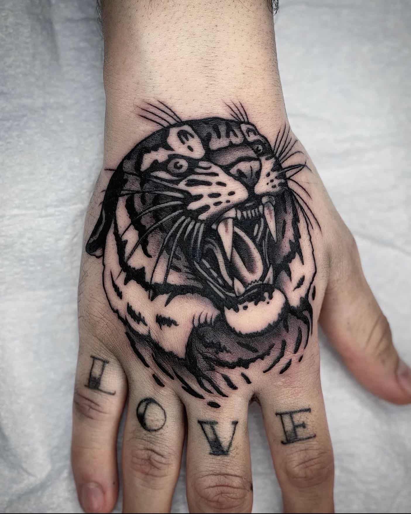 Tiger Tattoo Ideas 21