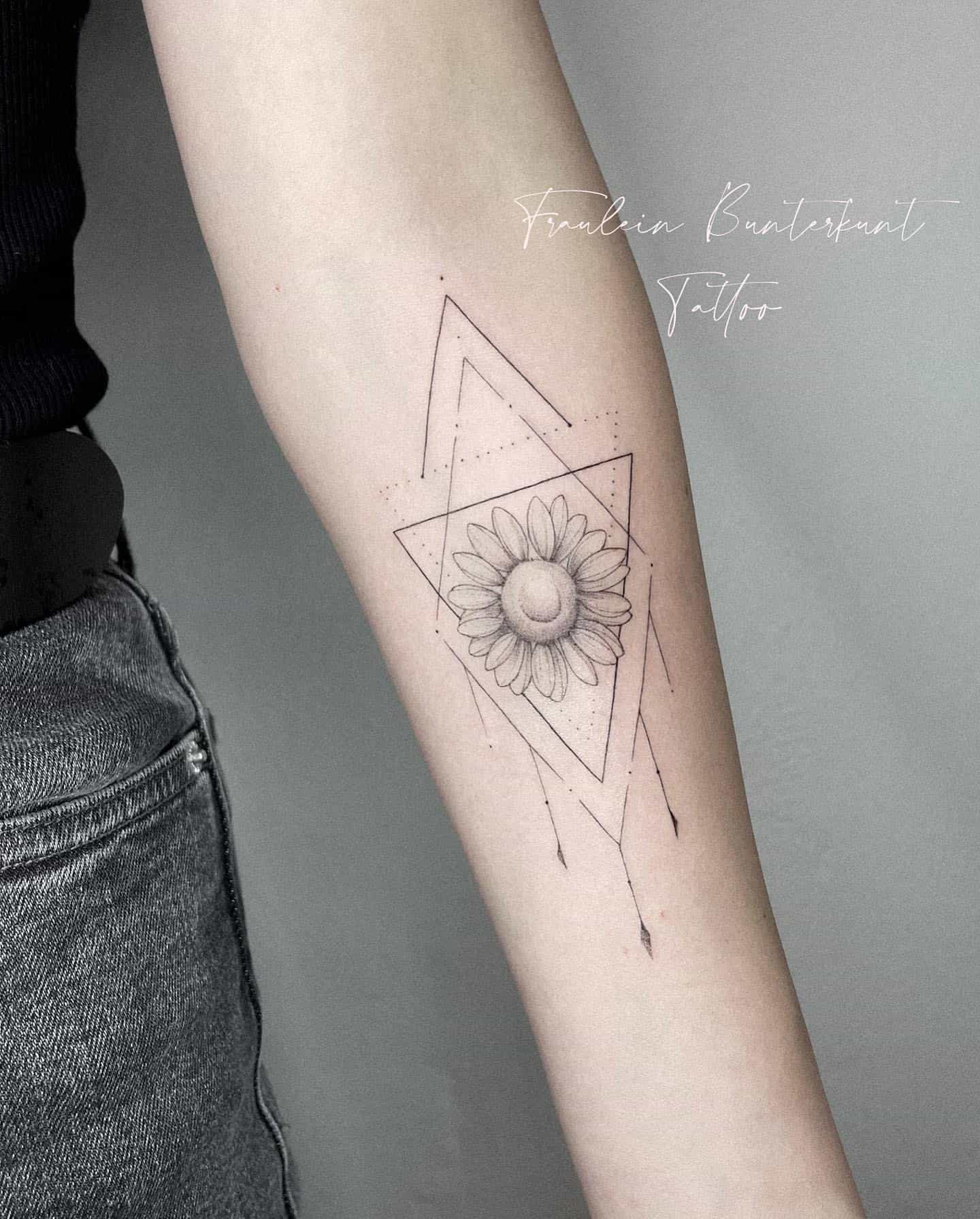 Sunflower Tattoo Ideas 9