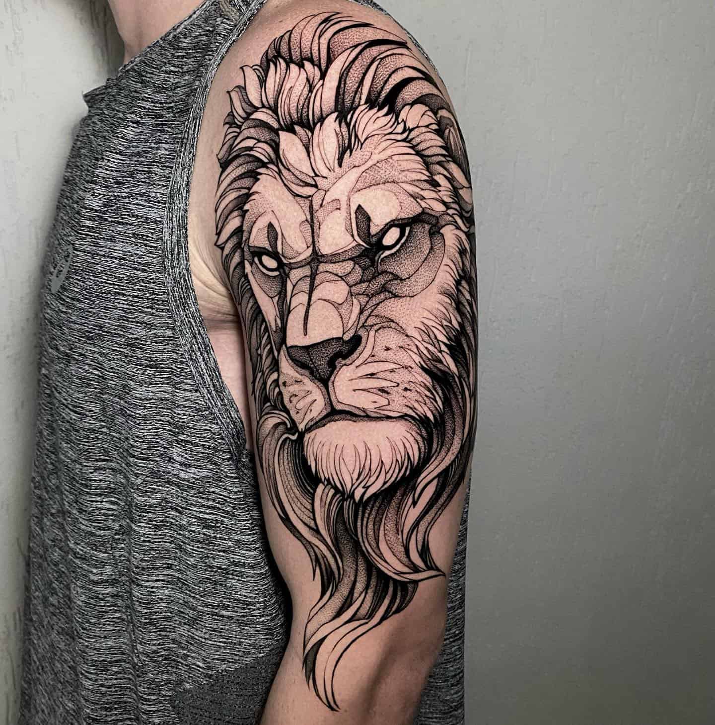 Lion Tattoo Ideas 34
