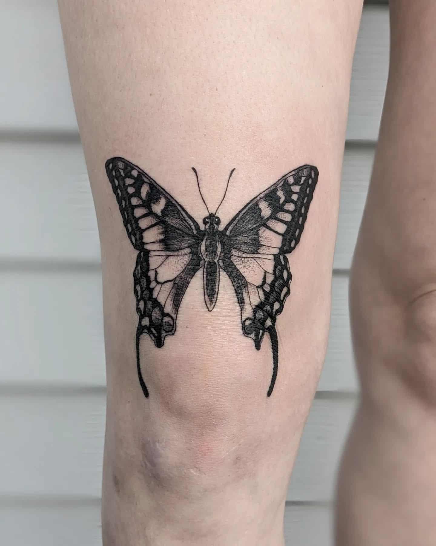 Butterfly Thigh Tattoo Ideas 15