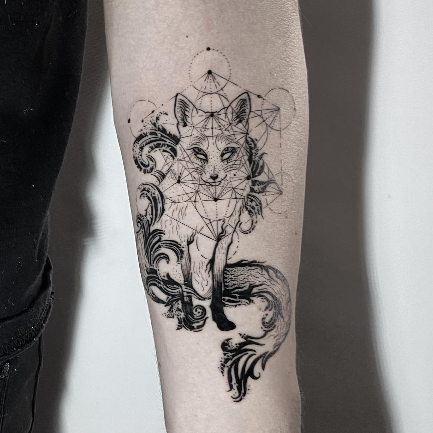 Fox Tattoo Ideas 18
