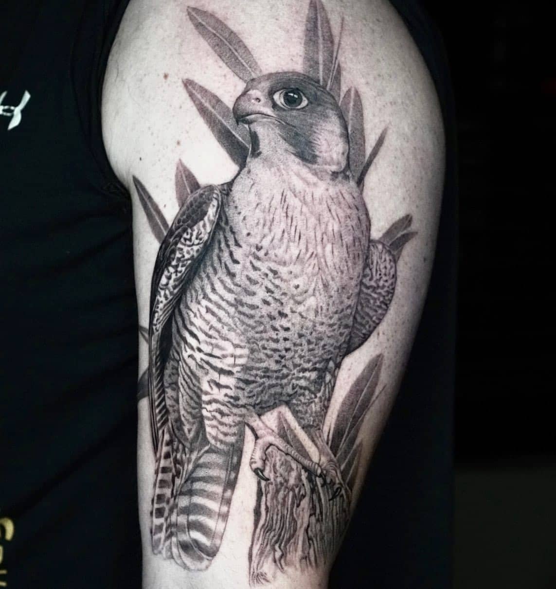 Hawk Tattoo Ideas 19