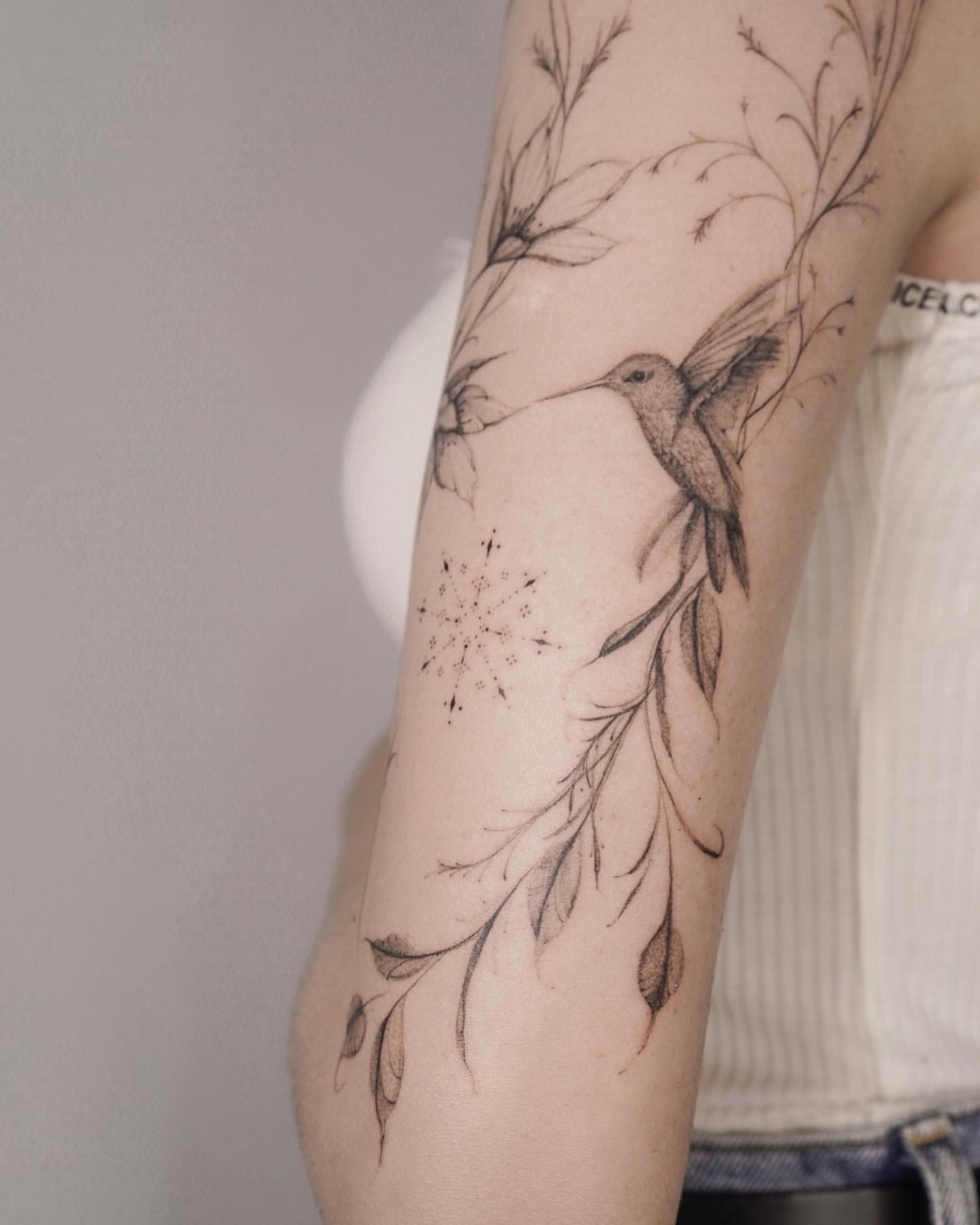 Hummingbird Tattoo Ideas 41