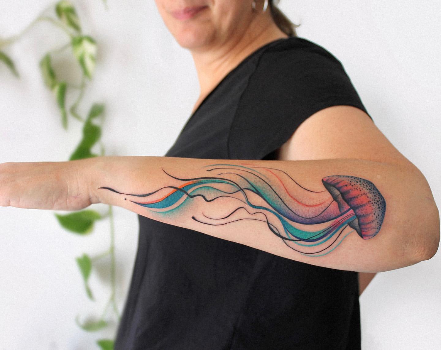 Jellyfish Tattoo Ideas 22
