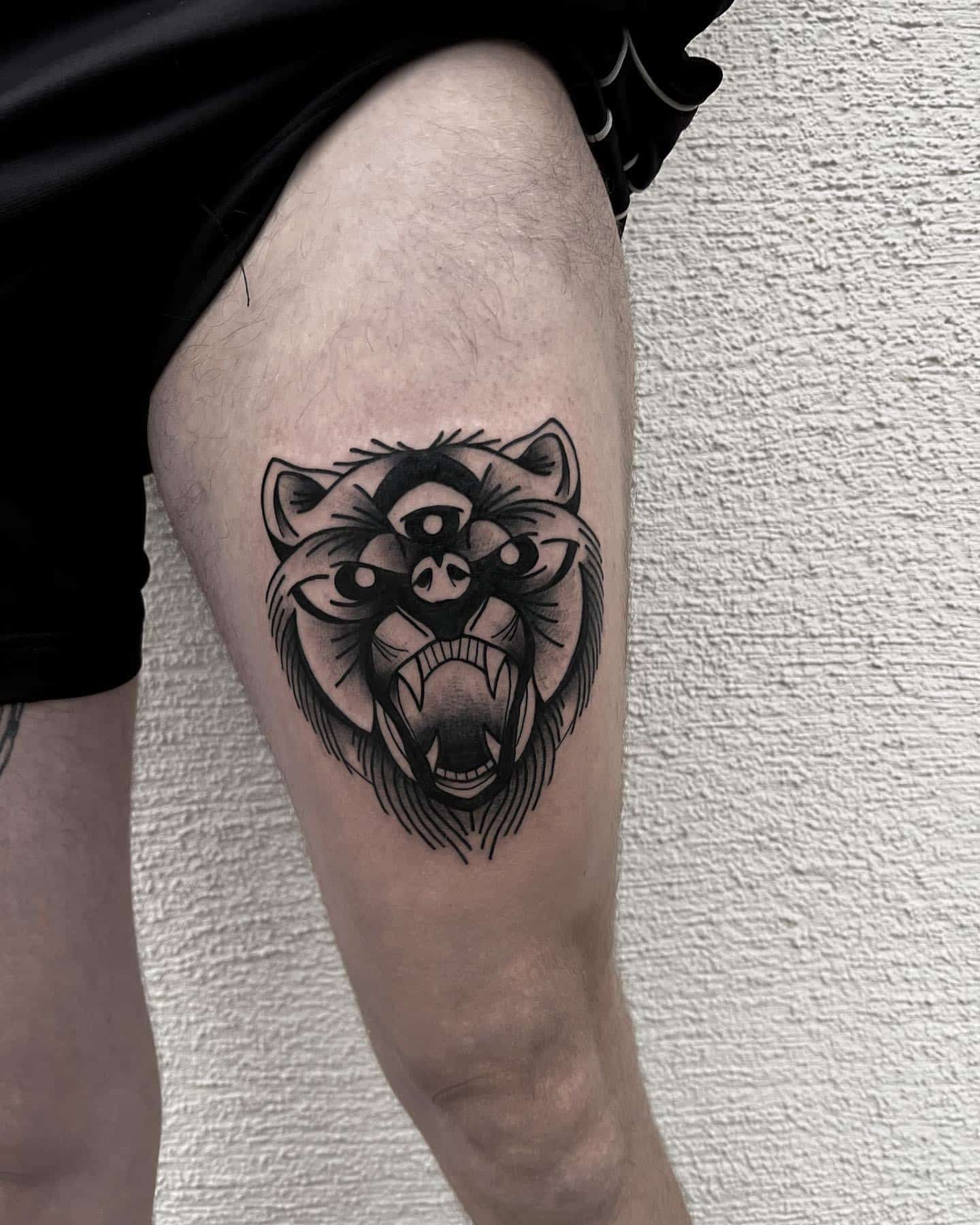 Bear Tattoo Ideas 33