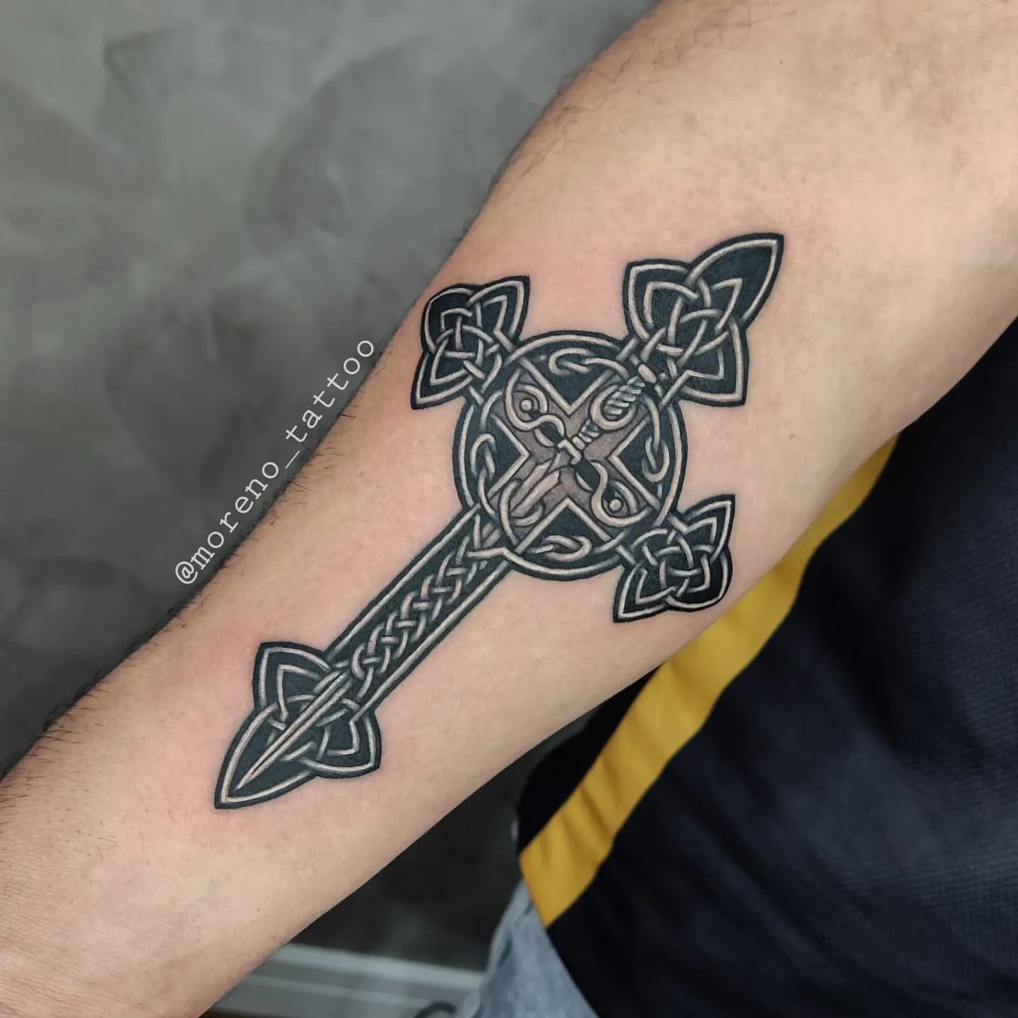 Celtic Cross Tattoo Ideas 13