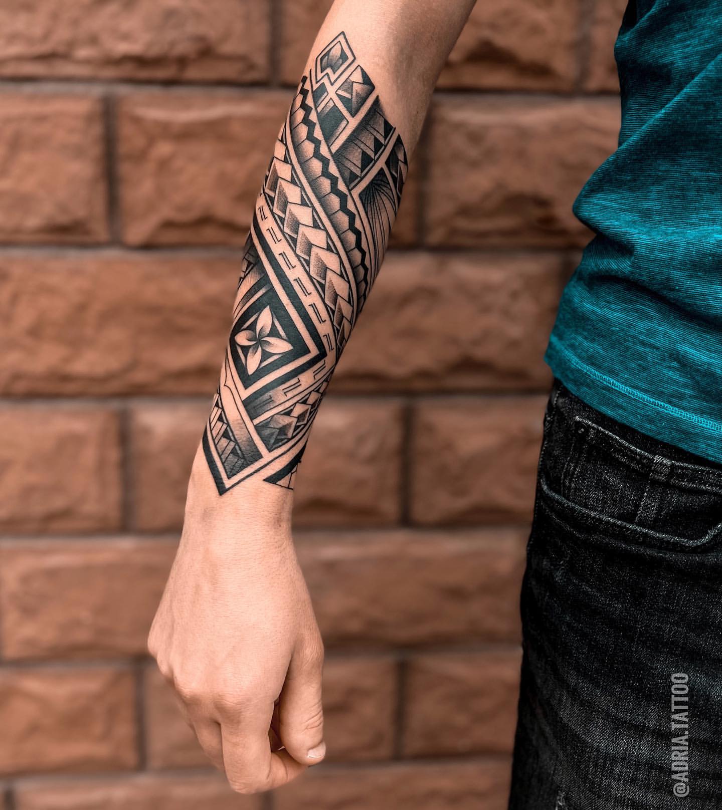 Polynesian Tattoo Ideas 11