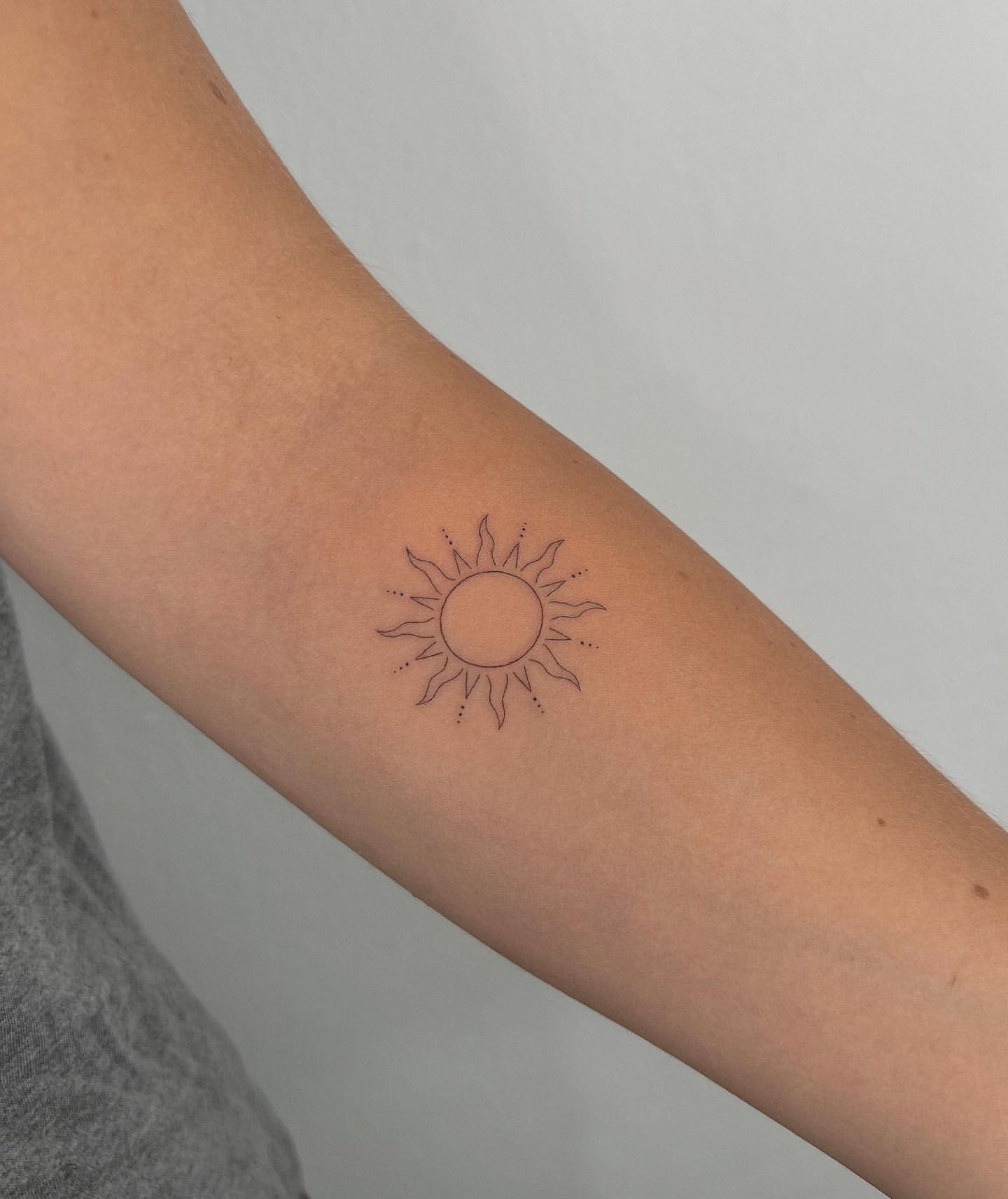 Sun Tattoo Ideas 12
