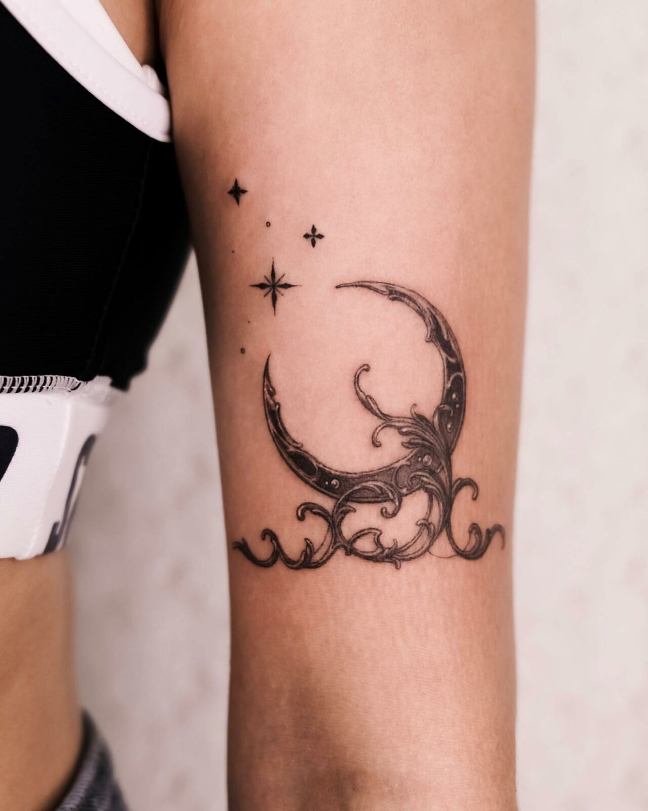 28 Inspiring Moon Tattoo Ideas for Men & Women in 2024
